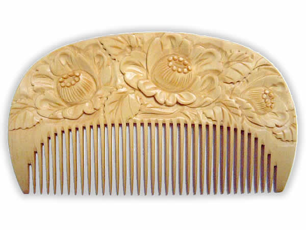 A basque comb..mari and her minions love their combs